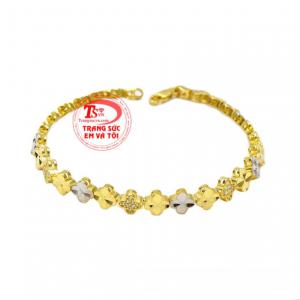 Lắc tay cỏ bốn lá bình an chế tác bằng vàng 10k bền đẹp, chất lượng.