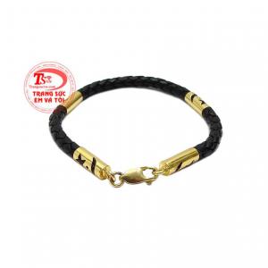 Lấy ý tưởng từ dây bọc vàng đeo cổ, các người thợ chế tác đã tạo ra chiếc lắc tay độc đáo. 