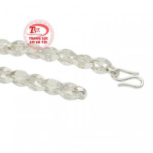 Sản phẩm giúp nam giời thể hiện phong cách riêng