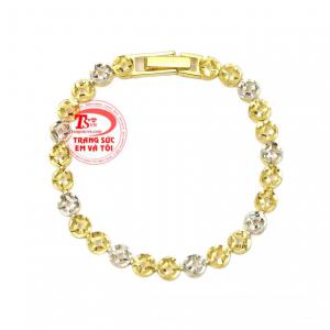 Lắc tay nữ vàng dễ thương được chế tác trên chất liệu vàng 10k bền đẹp, tinh xảo. 