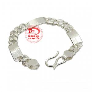 Sản phẩm mang đến vẻ thời trang, khỏe khoắn cho các bé trai. 