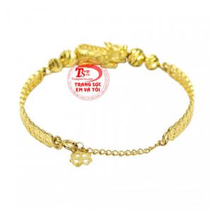 Người ta tin rằng tỳ hưu sẽ giúp cho công việc làm ăn được thuận buồm, buôn may bán đắt.