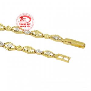 Như vậy thì các cô gái sẽ hiểu được tấm chân tình của bạn dành cho cô ấy.