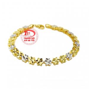 Lắc tay vàng tây tinh tế được chế tác bằng vàng 10k là một trong những phụ kiện không thể thiếu của các cô nàng hiện đại.