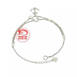 Sản phẩm được chế tác hình mỏ neo và trái tim