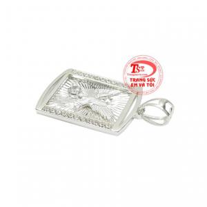 Thiết kế nổi bật với hình chim đại bàng tung cánh thể hiện cho sức mạnh và cá tính. 