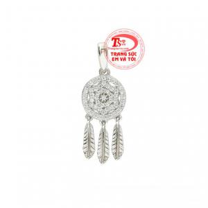 Mặt dây nữ dreamcatcher được nhập khẩu từ Korea chế tác tỉ mỉ, sáng bóng.