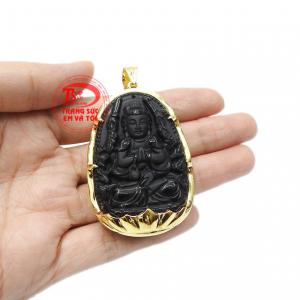 Mặt phật bản mệnh tuổi Tý sẽ bảo hộ, mang đến may mắn, sức khỏe và thành công cho những người tuổi Tý.