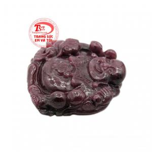 Nhiều người cho rằng, để phật Di Lặc trong nhà sẽ mang đến phúc lộc, sung túc, con cháu đề huề.