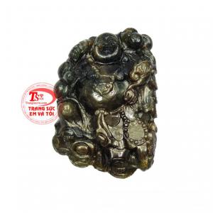 Mặt phật Di Lặc saphir cát tường được chạm khắc tinh xảo. 