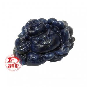 Sản phẩm chạm khắc hình phật Di Lặc cầm thỏi vàng đem đến nhiều vận may về tài lộc và thịnh vượng đến cho người sở hữu.