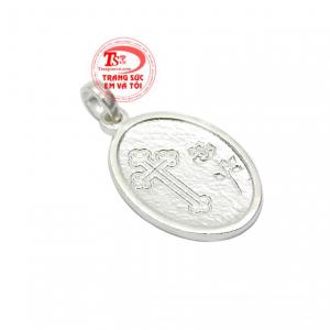 Trang sức bạc đem lại nhiều lợi ích về sức khỏe cho người đeo.