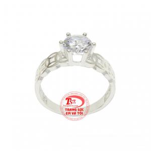 Khác với những trang sức khác chỉ có tác dụng làm đẹp mà nó còn có ý nghĩa phong thuỷ với khả năng mang lại may mắn, tài lộc và tiền tài cho người đeo