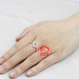 Nhẫn bạc nữ trái tim rất ý nghĩa