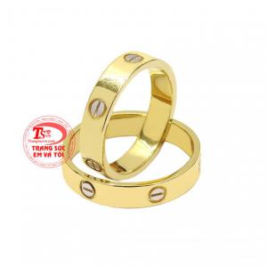 Không chỉ vậy nhẫn cưới còn là biểu trưng cho sự chung thủy và bền lâu.