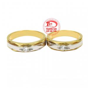 Nhẫn cưới là minh chứng cho tình yêu đôi lứa đã đủ sâu đậm và hạnh phúc.