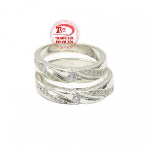Nhẫn đôi là sự gắn kết, niềm hạnh phúc của hai con người.