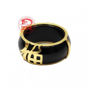 Sản phẩm phù hợp với người mệnh thủy và mệnh mộc.