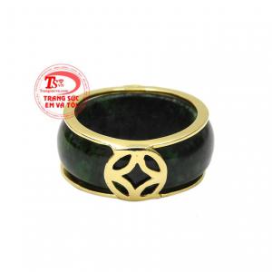 Không chỉ là món đồ trang sức mà còn thể hiện được vị thế của người dùng.