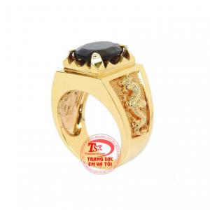 Nổi bật với viên đá topaz thiên nhiên thể hiện đẳng cấp của người dùng.