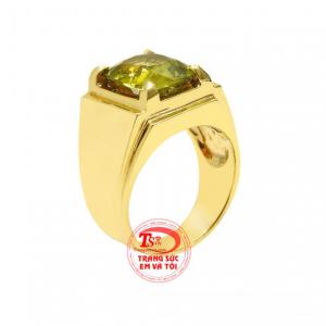 Nhẫn nam Tourmalin chất lượng được chế tác tinh xảo từ đá Tourmaline thiên nhiên chất lượng.