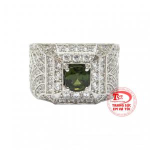 Nhẫn nam vàng trắng mang đến sự thời thượng, cá tính cho nam giới. 