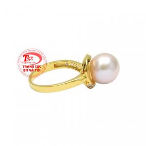 Ngọc trai là biểu tượng cho tình yêu và hạnh phúc.