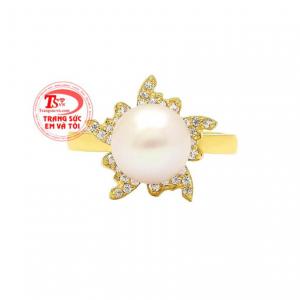 Lấy ý tưởng từ những tia nắng chiếu trên giọt sương sớm mai