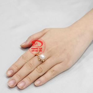 Nhẫn ngọc trai tỏa sáng nhận đặt chế tác theo yêu cầu