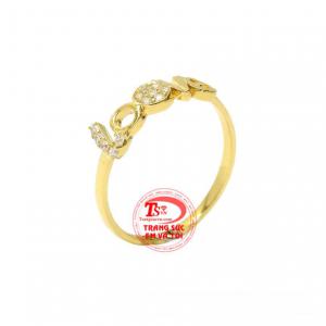 Nhẫn nữ chữ love yêu thương được chế tác đầy tinh tế mang đến nét nữ tính, duyên dáng đến cho phái đẹp