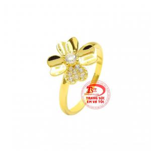 Thiết kế nữ tính giúp người dùng càng thêm ấn tượng và thu hút hơn.