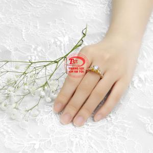 Từng viên đá tạo điểm nổi bật thu hút ánh nhìn.