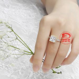 Vì vậy hãy tô điểm thêm nét duyên dáng của mình qua chiếc nhẫn này nhé. 