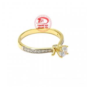 Dù ở bất kỳ đâu trông bạn sẽ thực sự tỏa sáng khi đeo chiếc nhẫn nữ thanh lịch