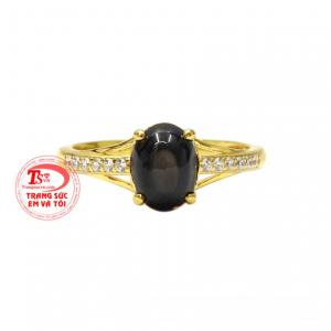 Chiếc nhẫn này sẽ giúp cho các nàng tỏa sáng hơn và là tâm điểm trước đám đông. 