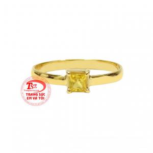 Nhẫn sapphire hợp mệnh thích hợp cho người mệnh Thổ và Kim