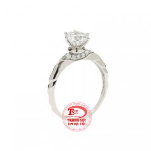 Nhẫn nữ vàng trắng thanh tú được chế tác độc đáo