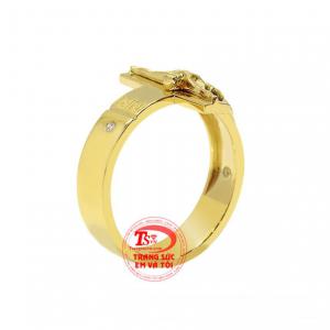 Và nhận được sự che chở của Chúa. 