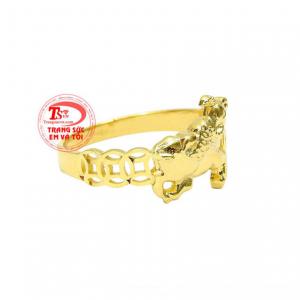 Sản phẩm kết hợp hình ảnh con trâu cùng những đồng kim tiền mang tới ý nghĩa giàu có, sung túc cho gia chủ.