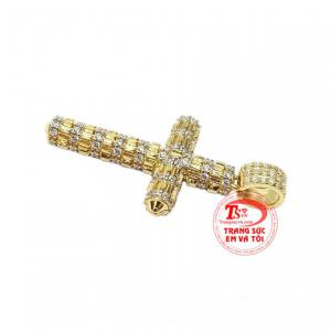 Sản phẩm giúp phái đẹp dễ dàng kết hợp cùng nhiều kiểu trang phục.