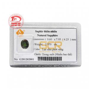 Viên saphir thiên nhiên ép vỉ phù hợp để làm mặt dây, mặt nhẫn.
