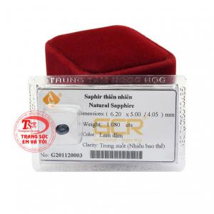 Mang đến vẻ sang trọng, thanh lịch cho người đeo.