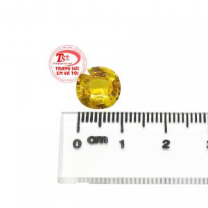 Viên saphir vàng cát tường món quà tặng tuyệt vời dành cho những người bạn yêu thương.