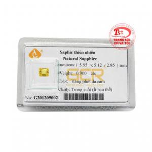 Viên saphir vàng ép vỉ sang trọng và tinh tế. 