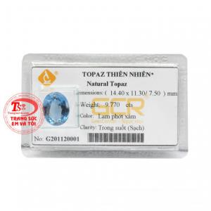 Viên Topaz hưng thịnh được chế tác tinh xảo với những lớp cắt sắc nét tạo độ bắt sáng cho sản phẩm.