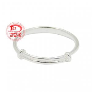 Bạc vừa an toàn, vừa có tác dụng cản gió giúp bảo vệ sức khỏe, hệ hô hấp của trẻ.