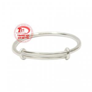 Ngoài ra, bạc còn tính kháng khuẩn và cản gió tốt giúp cho các bé khỏe mạnh. 