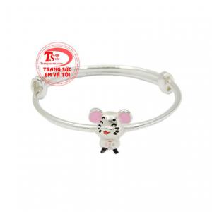 Vòng bạc tuổi Tý vui vẻ với hình chú chuột ngộ nghĩnh, đáng yêu.