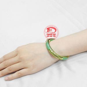 Vòng cẩm thạch bọc vàng kim tiền sự lựa chọn tài lộc đến cho phái đẹp.
