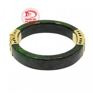 Vòng ngọc cẩm thạch từ lâu đã được biết đến về vẻ đẹp cũng như giá trị của nó.